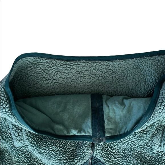 Nike Blue Teddy Jacket - Picture 11 of 11